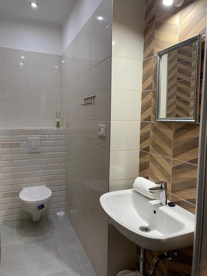 Kovács Apartmanház Kiskunhalas Exterior foto