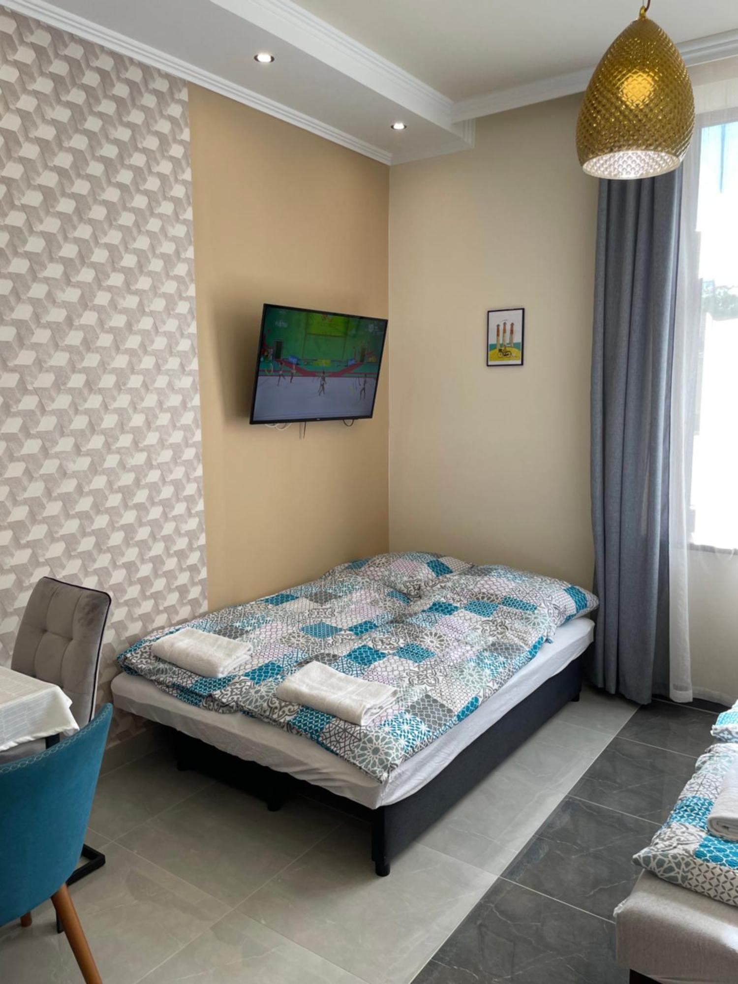 Kovács Apartmanház Kiskunhalas Habitación foto