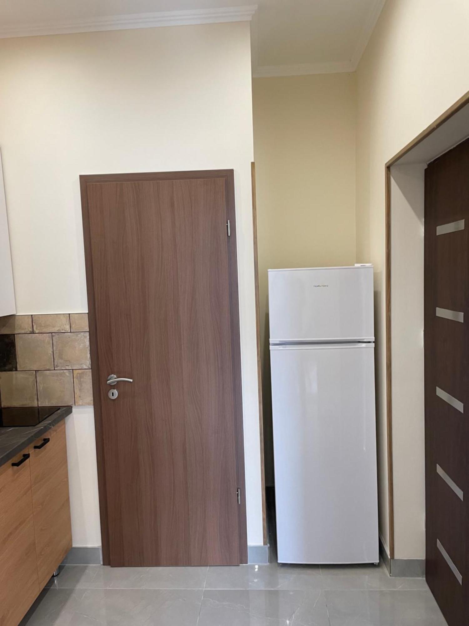Kovács Apartmanház Kiskunhalas Habitación foto