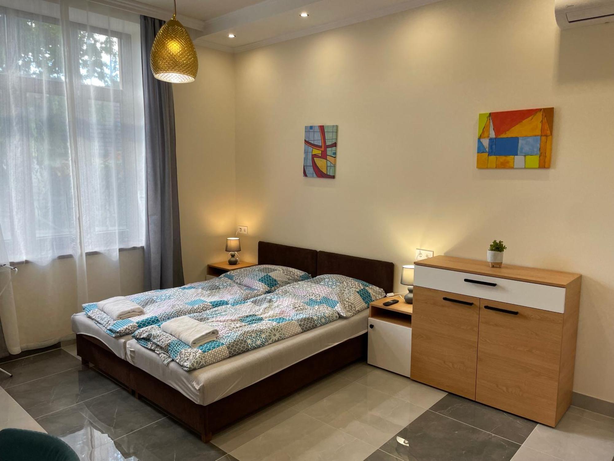 Kovács Apartmanház Kiskunhalas Habitación foto