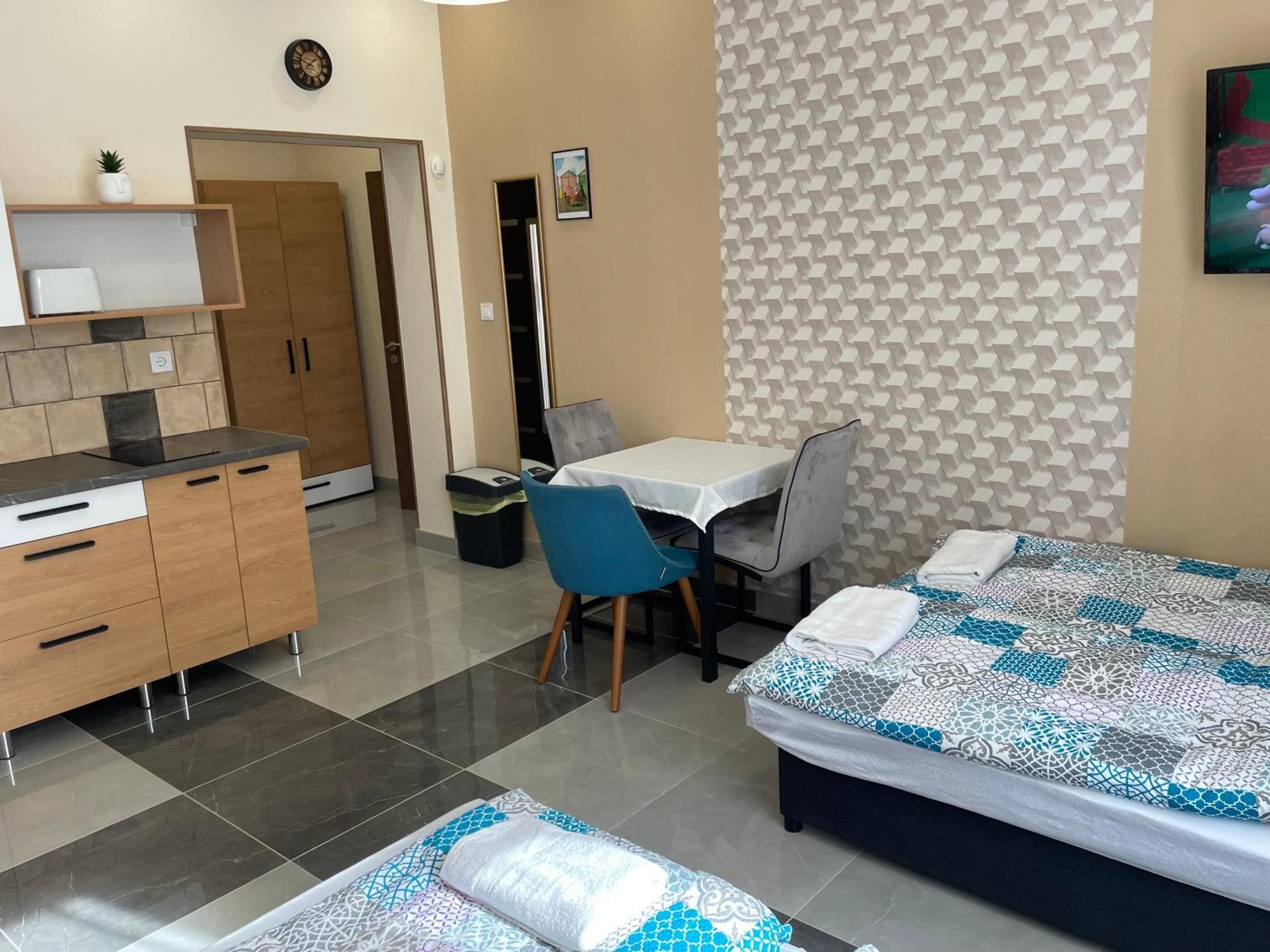 Kovács Apartmanház Kiskunhalas Habitación foto
