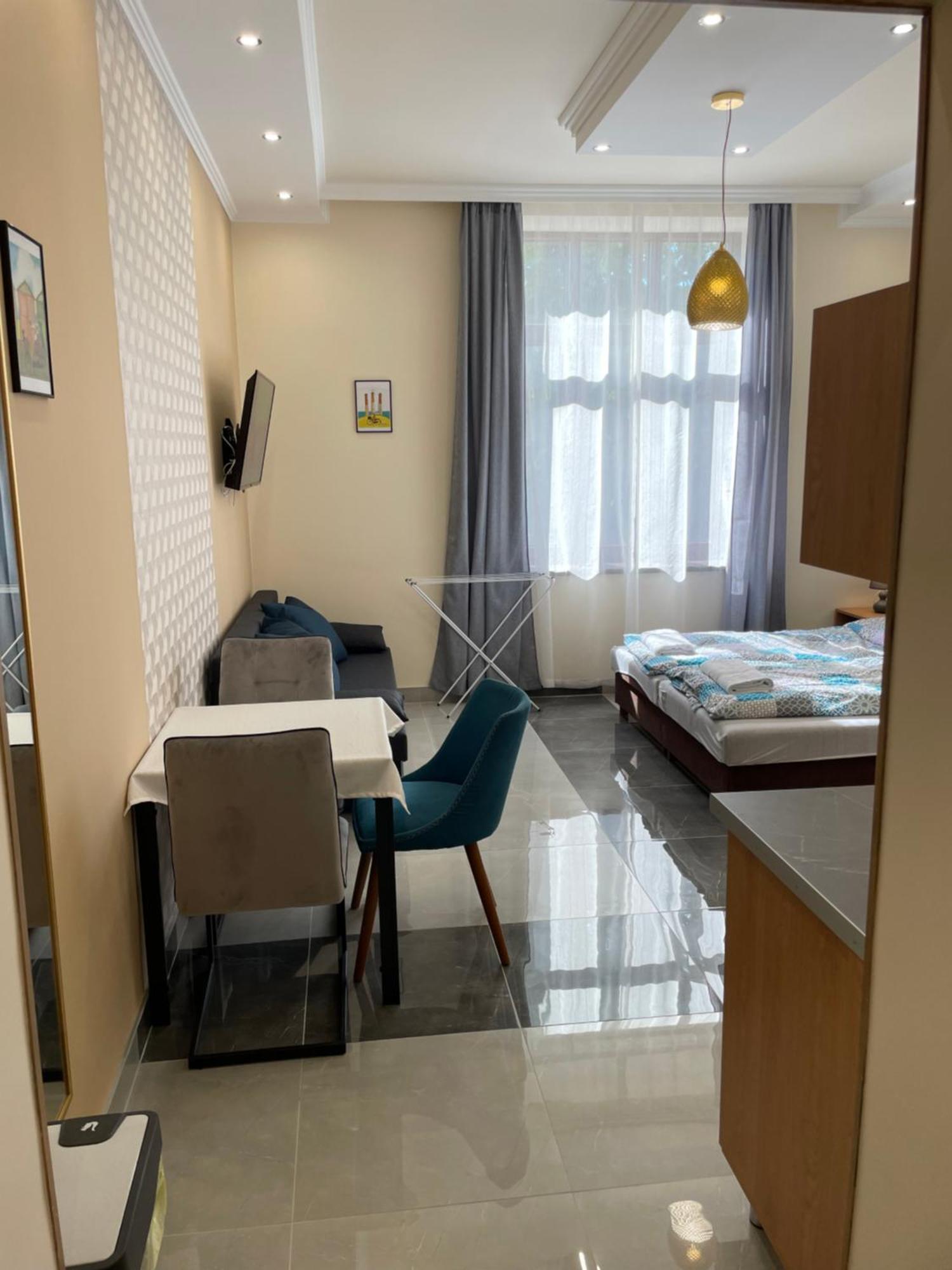 Kovács Apartmanház Kiskunhalas Habitación foto