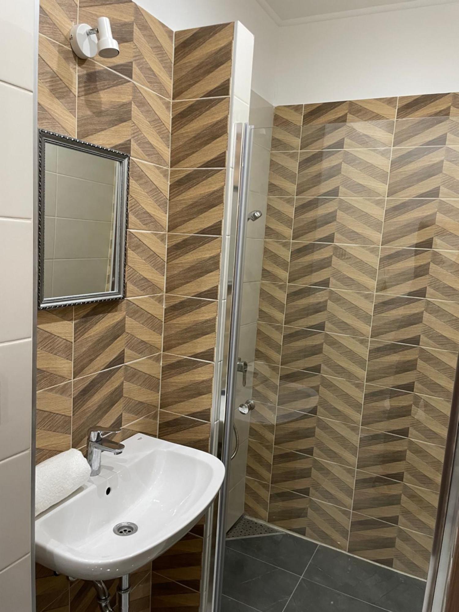 Kovács Apartmanház Kiskunhalas Habitación foto