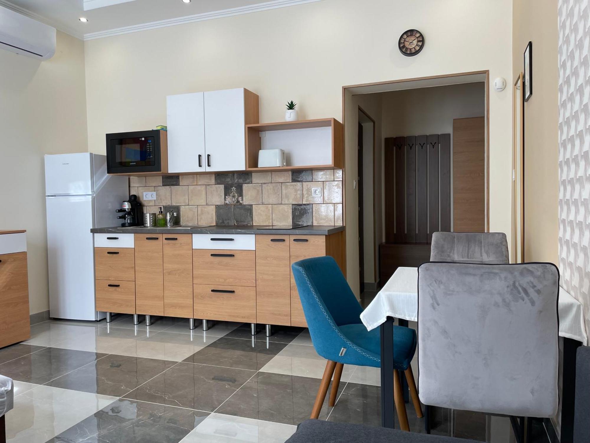 Kovács Apartmanház Kiskunhalas Habitación foto